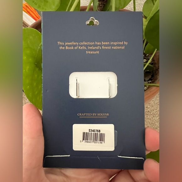 🌲NWT Book of Kells earrings - Picture 2 of 4